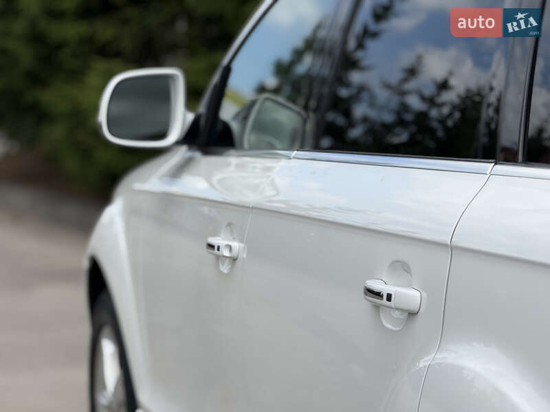Позашляховик / Кросовер Audi Q7 2013 в Тернополі
