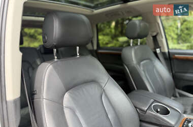 Внедорожник / Кроссовер Audi Q7 2013 в 