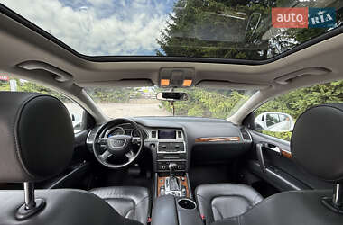 Внедорожник / Кроссовер Audi Q7 2013 в 