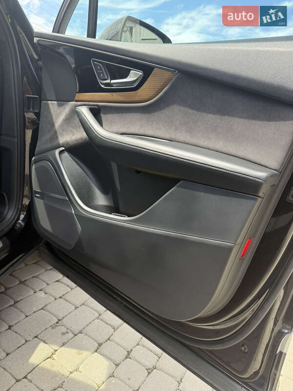 Внедорожник / Кроссовер Audi Q7 2017 в Коломые