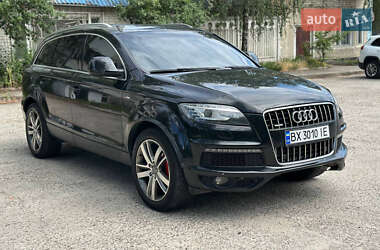 Позашляховик / Кросовер Audi Q7 2009 в 