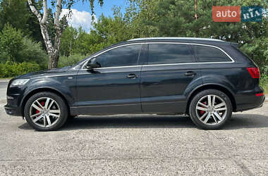 Позашляховик / Кросовер Audi Q7 2009 в 