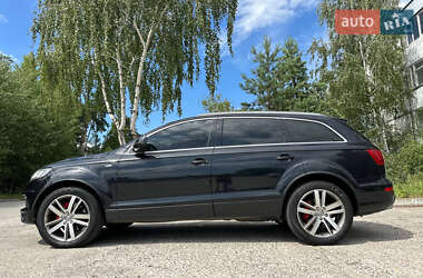 Позашляховик / Кросовер Audi Q7 2009 в 