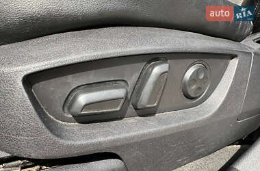 Позашляховик / Кросовер Audi Q7 2009 в 