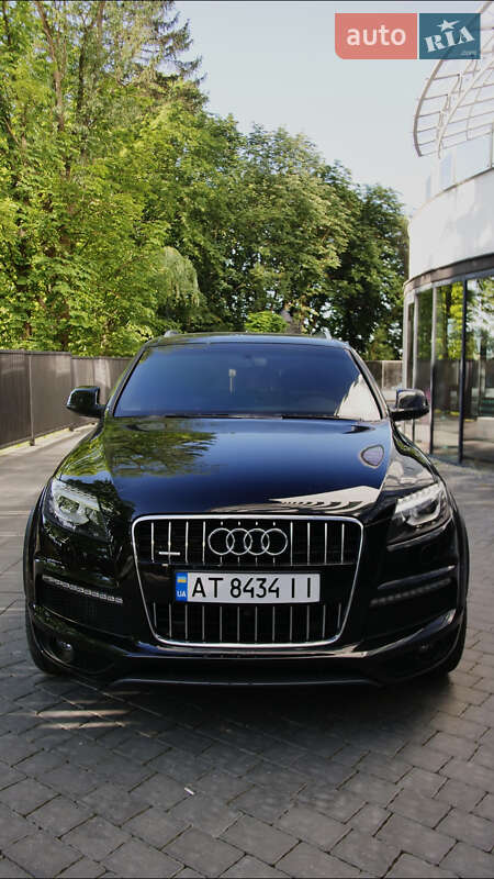 Позашляховик / Кросовер Audi Q7 2010 в Івано-Франківську