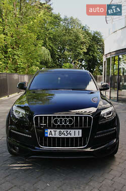 Внедорожник / Кроссовер Audi Q7 2010 в 