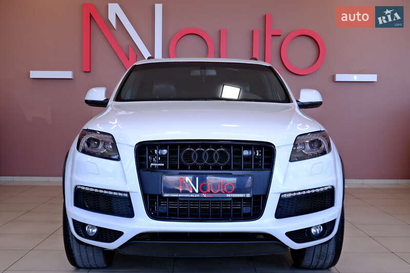 Внедорожник / Кроссовер Audi Q7 2014 в Одессе