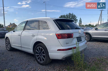 Позашляховик / Кросовер Audi Q7 2016 в 