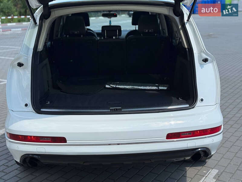 Позашляховик / Кросовер Audi Q7 2011 в Коломиї
