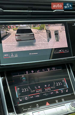 Позашляховик / Кросовер Audi Q7 2020 в 