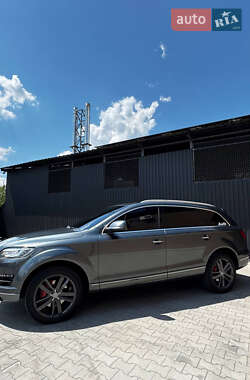 Внедорожник / Кроссовер Audi Q7 2012 в 