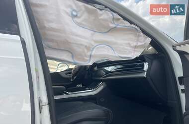 Внедорожник / Кроссовер Audi Q7 2022 в 