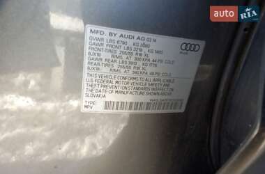 Внедорожник / Кроссовер Audi Q7 2014 в 