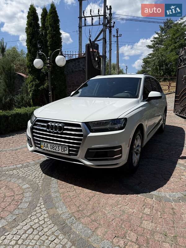Audi Q7 2017