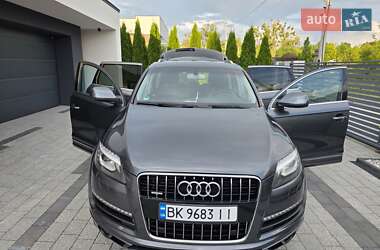 Внедорожник / Кроссовер Audi Q7 2013 в Ровно