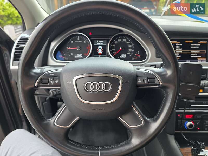 Позашляховик / Кросовер Audi Q7 2013 в Рівному фото 30 Позашляховик / Кросовер Audi Q7 2013 в Рівному