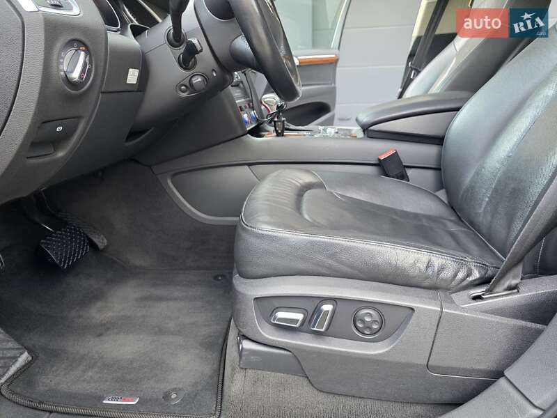 Позашляховик / Кросовер Audi Q7 2013 в Рівному фото 32 Позашляховик / Кросовер Audi Q7 2013 в Рівному