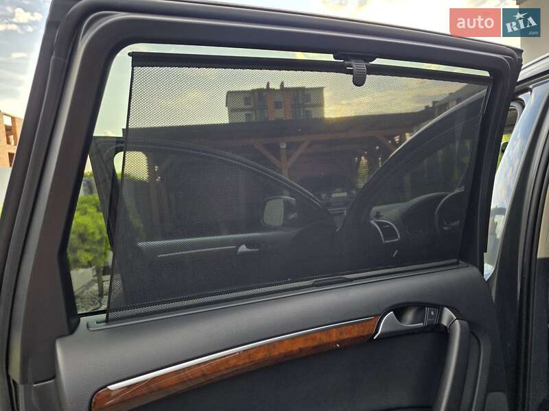 Позашляховик / Кросовер Audi Q7 2013 в Рівному фото 40 Позашляховик / Кросовер Audi Q7 2013 в Рівному