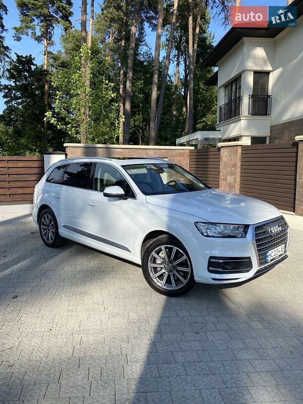 Позашляховик / Кросовер Audi Q7 2018 в Львові