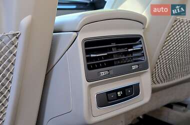 Внедорожник / Кроссовер Audi Q7 2022 в 