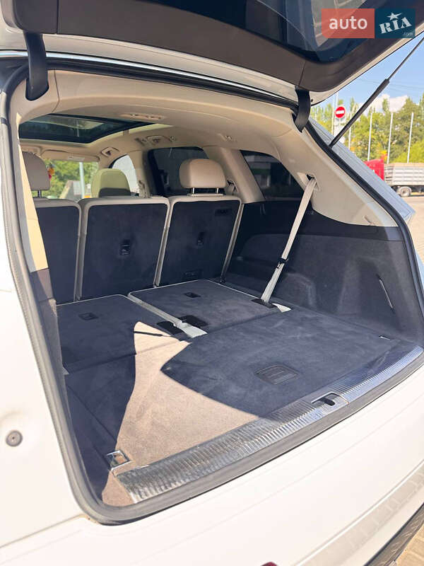 Позашляховик / Кросовер Audi Q7 2017 в Кропивницькому