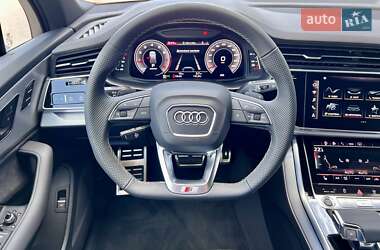 Позашляховик / Кросовер Audi Q7 2025 в 