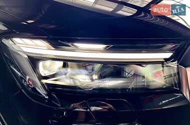 Позашляховик / Кросовер Audi Q7 2025 в 