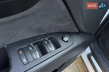 Позашляховик / Кросовер Audi Q7 2013 в 