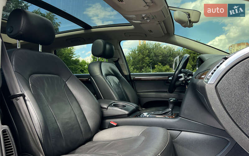Позашляховик / Кросовер Audi Q7 2011 в Львові