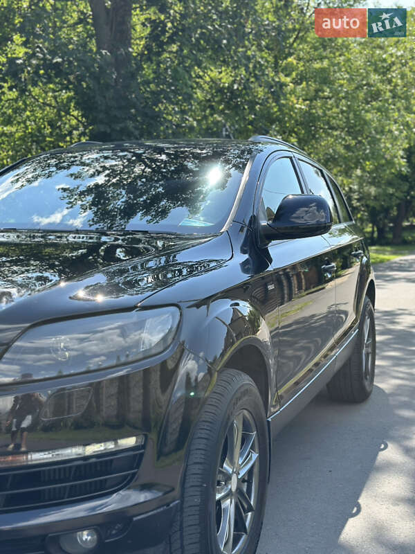Позашляховик / Кросовер Audi Q7 2007 в Хмельницькому