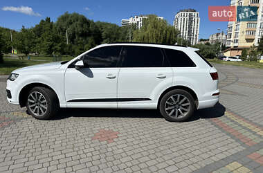 Позашляховик / Кросовер Audi Q7 2017 в Львові