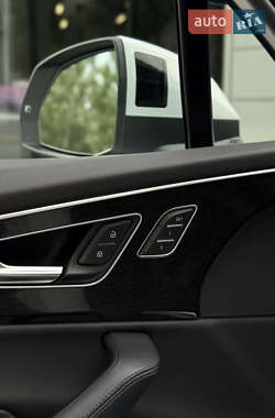 Внедорожник / Кроссовер Audi Q7 2020 в 