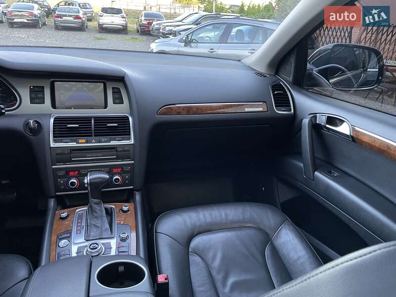 Внедорожник / Кроссовер Audi Q7 2014 в Виннице