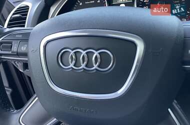 Позашляховик / Кросовер Audi Q7 2014 в 