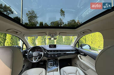 Внедорожник / Кроссовер Audi Q7 2018 в 