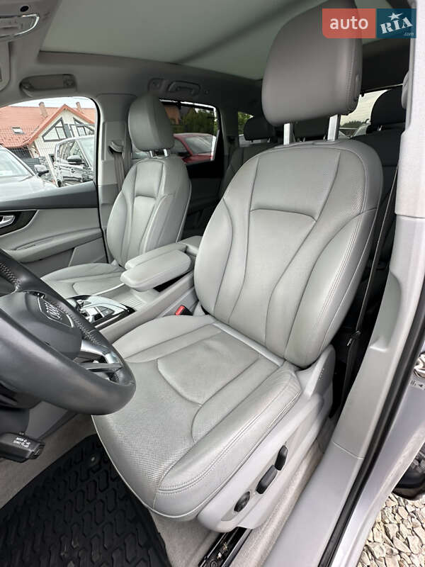 Позашляховик / Кросовер Audi Q7 2016 в Івано-Франківську