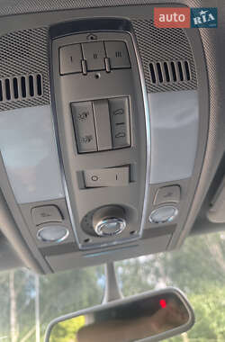 Позашляховик / Кросовер Audi Q7 2013 в 