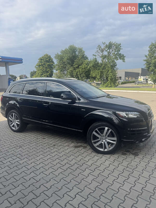 Внедорожник / Кроссовер Audi Q7 2013 в Луцке