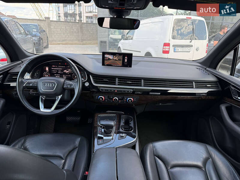 Позашляховик / Кросовер Audi Q7 2016 в Тернополі
