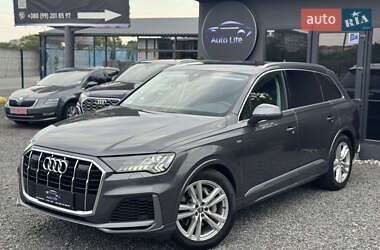Позашляховик / Кросовер Audi Q7 2020 в Мукачевому