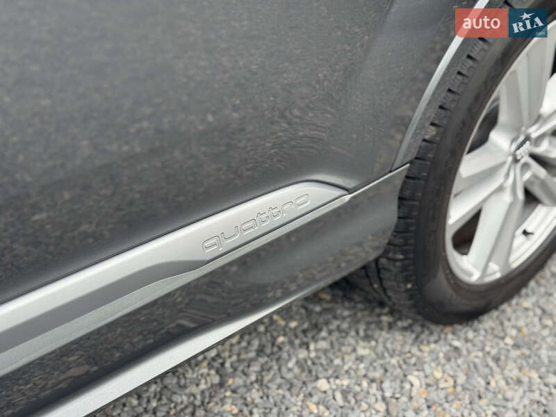 Позашляховик / Кросовер Audi Q7 2020 в Мукачевому