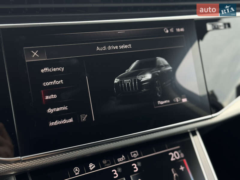 Позашляховик / Кросовер Audi Q7 2020 в Мукачевому