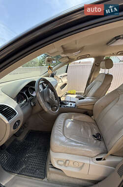 Внедорожник / Кроссовер Audi Q7 2007 в 
