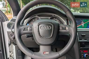 Позашляховик / Кросовер Audi Q7 2011 в 