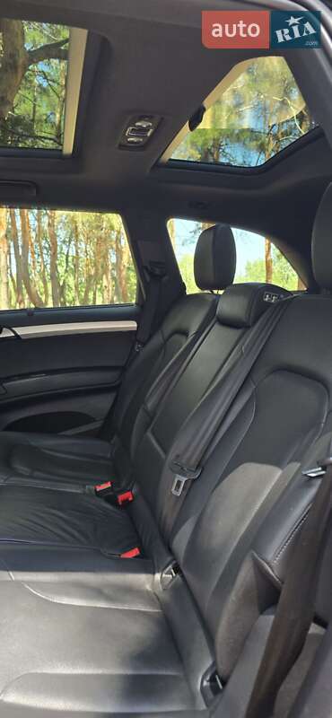 Внедорожник / Кроссовер Audi Q7 2013 в Днепре