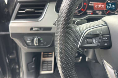 Позашляховик / Кросовер Audi Q7 2019 в 