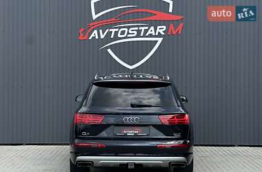 Позашляховик / Кросовер Audi Q7 2016 в 