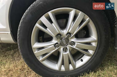 Внедорожник / Кроссовер Audi Q7 2010 в 