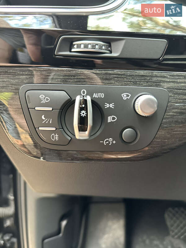 Позашляховик / Кросовер Audi Q7 2017 в Олександрії