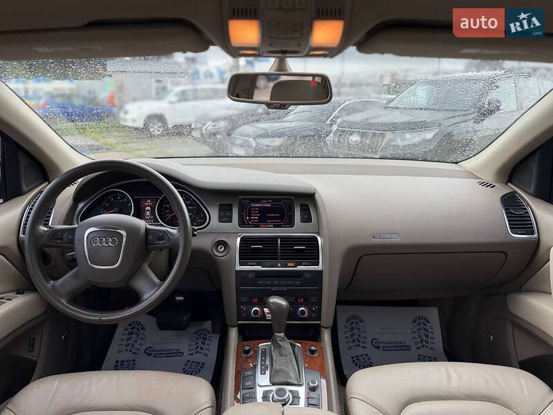 Позашляховик / Кросовер Audi Q7 2007 в Києві